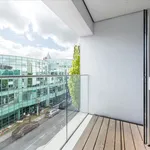 Rent 2 bedroom flat of 1012 m² in London