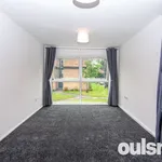 Rent 2 bedroom flat in West Midlands