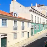 Rent 3 bedroom apartment of 120 m² in lisbon