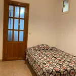 Rent 3 bedroom apartment in Barcelona