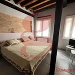 Rent 2 bedroom apartment of 66 m² in Venezia