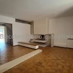 Rent 4 bedroom apartment of 116 m² in Trevi