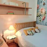 Rent a room of 145 m² in lisbon