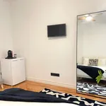 Rent a room in madrid