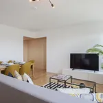 Rent 3 bedroom apartment of 85 m² in Porto