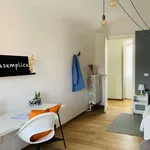 Rent a room in turin