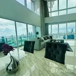 Rent 3 bedroom house of 316 m² in Bangkok