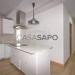 Rent 7 bedroom house of 195 m² in Amadora