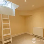 Rent 2 bedroom flat in Edinburgh