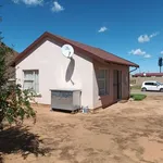 Rent 2 bedroom house of 40 m² in Soweto