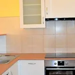 Rent 3 bedroom apartment of 60 m² in Gyor