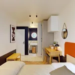 Louez une chambre de 308 m² à Paris