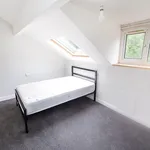 Rent 4 bedroom flat in Leeds