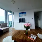 Rent 2 bedroom apartment of 650 m² in London