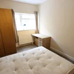 Rent 4 bedroom apartment in London