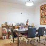 Rent a room of 130 m² in madrid