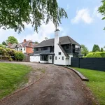 Rent 5 bedroom house in West Midlands