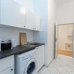 Rent 1 bedroom apartment of 32 m² in Berlin