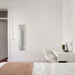 Rent a room in lisbon