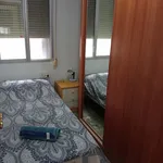 Alquilar 3 dormitorio apartamento en Valencia