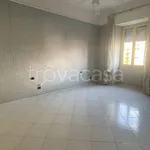 Rent 3 bedroom apartment of 100 m² in Napoli