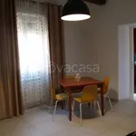 Affitto 3 camera appartamento di 69 m² in Roma