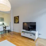 Rent 2 bedroom apartment of 57 m² in Berlin