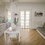 Rent 1 bedroom apartment of 30 m² in Milan