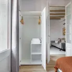 Rent 3 bedroom apartment of 74 m² in barcelona