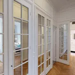 Louez une chambre de 77 m² à Paris