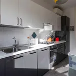 Miete 3 Schlafzimmer wohnung von 110 m² in Stuttgart