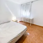 Alquilar 4 dormitorio apartamento en Valencia