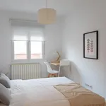 Alquilar 4 dormitorio apartamento en Madrid