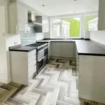 Rent 4 bedroom house in Yorkshire And The Humber