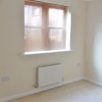 Rent 2 bedroom flat in Yorkshire And The Humber