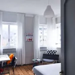 Rent a room in turin