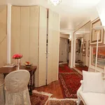 Rent 1 bedroom apartment of 35 m² in Paris