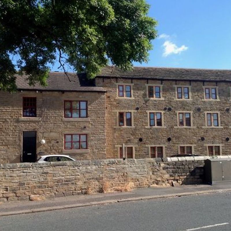 Flat to rent in Dewsbury Road, Ossett WF5 Town End