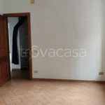 Rent 4 bedroom apartment of 110 m² in Noli