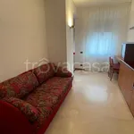 Rent 2 bedroom apartment of 65 m² in Milano