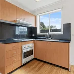 Rent 1 bedroom apartment in Thornbury