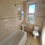 Rent 2 bedroom flat in Dundee