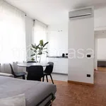 Rent 2 bedroom apartment of 70 m² in Milano