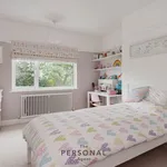 Rent 5 bedroom house in Reigate and Banstead