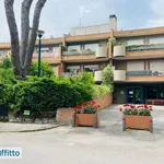 Affitto 3 camera appartamento di 100 m² in Rome