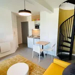 Rent 2 bedroom apartment of 30 m² in Reims