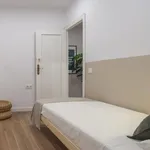 Rent 7 bedroom apartment in Barcelona