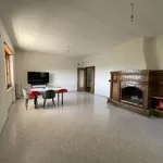 Rent 6 bedroom apartment of 142 m² in Torrice