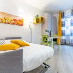 Rent 2 bedroom apartment of 36 m² in Milan