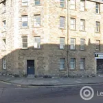 Rent 4 bedroom flat in Edinburgh